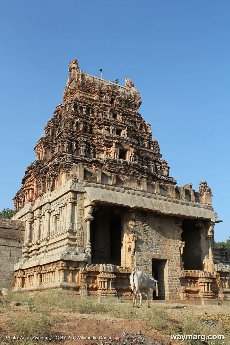 Malyavanta Raghunatha Temple, southern gopuram, Hampi